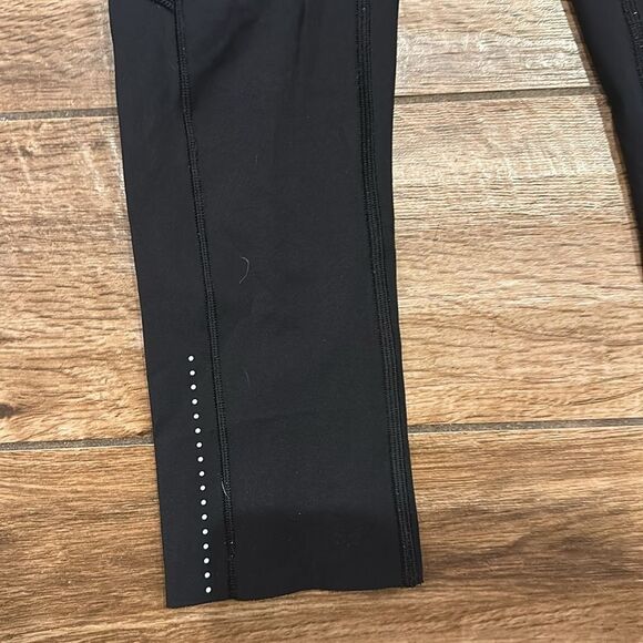 🖤 Lululemon Fast and Free High-Rise Cropped Black Leggings - Size 2 - Picture 2 of 6
